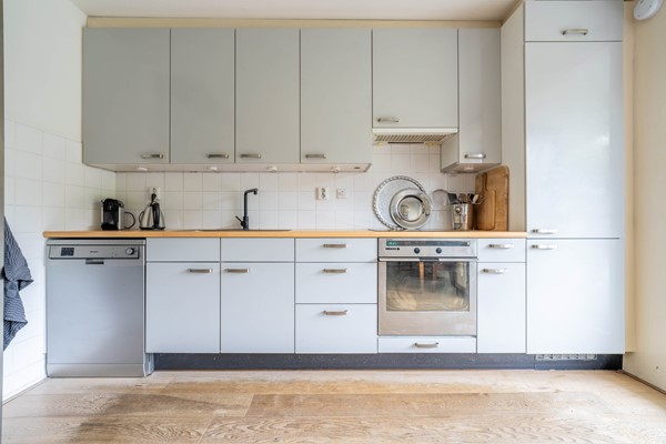 Medium property photo - Hengeveldstraat 82, 3572 KJ Utrecht